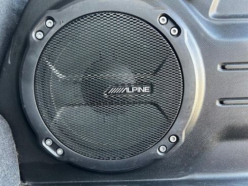 Used 2023 Jeep Wrangler Unlimited AWD/4WD image 37