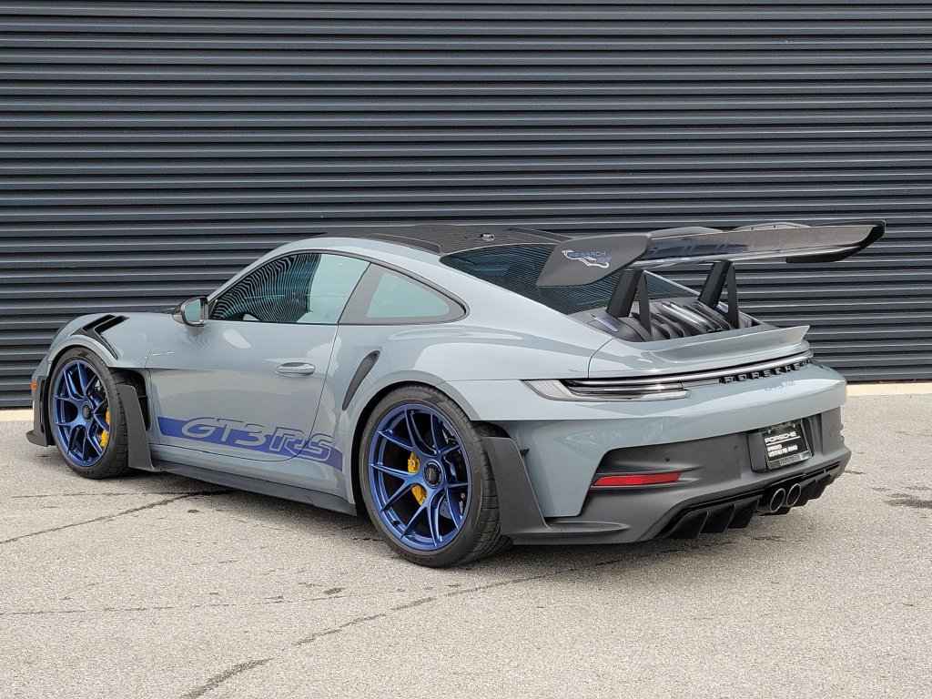Certified 2025 Porsche 911 GT3 RS RWD image 3