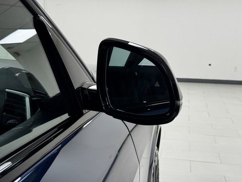 Used 2023 BMW X5 M50i w/ Executive Package image 29