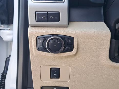 Certified 2018 Ford F250 Lariat w/ Tow Technology Bundle image 23