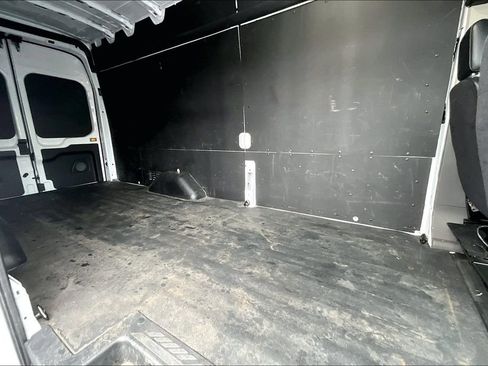 Used 2024 Ford Transit 250 148 High Roof Extended w/ Load Area Protection Package image 26
