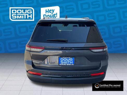 Certified 2024 Jeep Grand Cherokee Altitude image 6