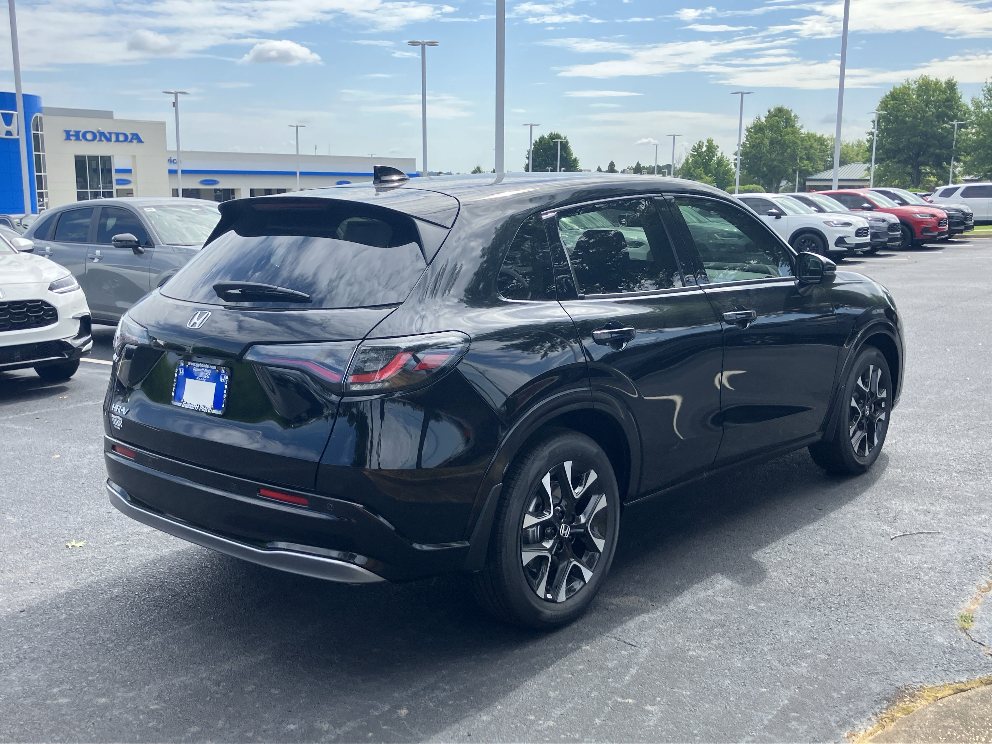 New 2027 Honda HR-V EX-L image 10