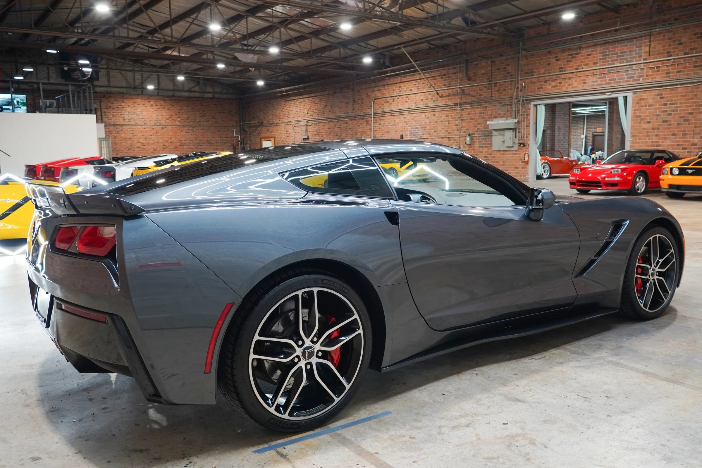 Used 2017 Chevrolet Corvette Stingray Coupe RWD image 14