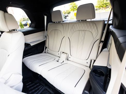 Used 2024 BMW X7 M60i w/ Executive Package AWD/4WD image 52
