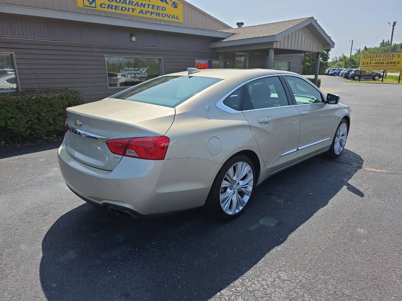 Used 2015 Chevrolet Impala LTZ FWD image 6