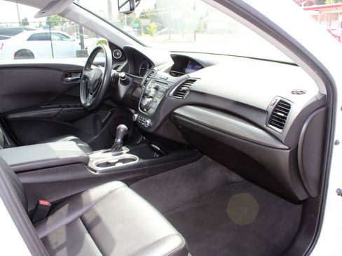 Used 2018 Acura RDX AWD image 16