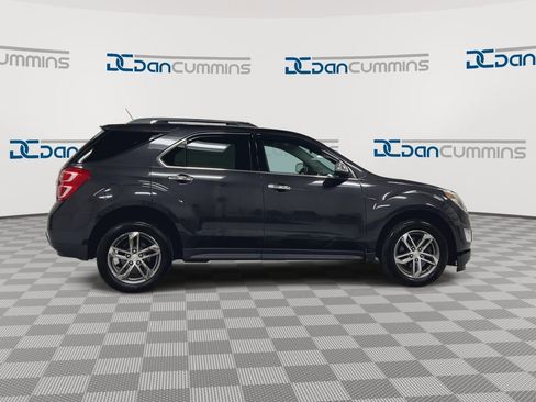 Used 2016 Chevrolet Equinox LTZ w/ Enhanced Convenience Package image 9