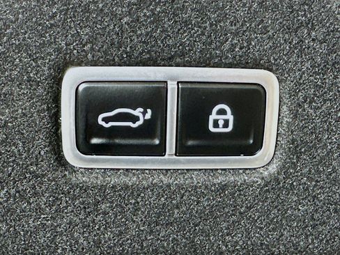 Used 2024 Hyundai Ioniq 6 SE image 29