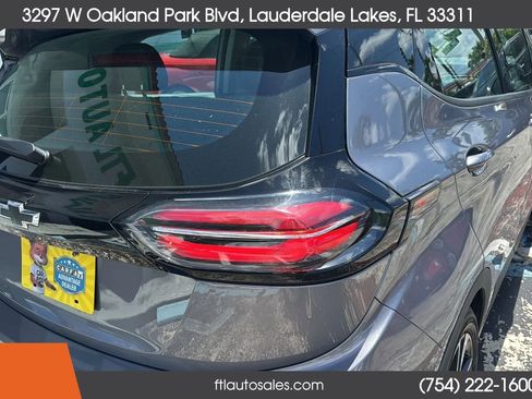 Used 2023 Chevrolet Bolt LT FWD image 21