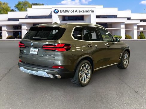New 2026 BMW X5 xDrive40i w/ Climate Comfort Package AWD/4WD image 5