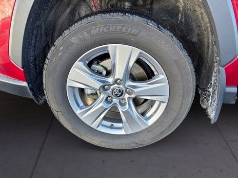 Used 2023 Toyota RAV4 XLE w/ Convenience Package image 16