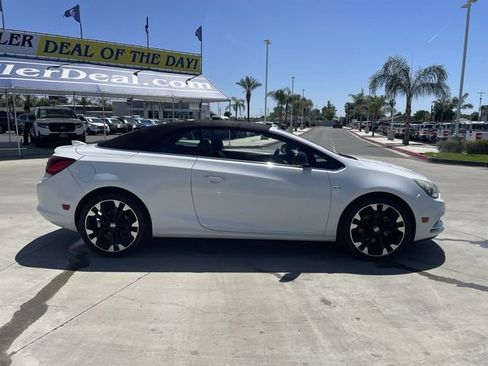 Used 2019 Buick Cascada Sport Touring w/ Dark Effects Package FWD image 9
