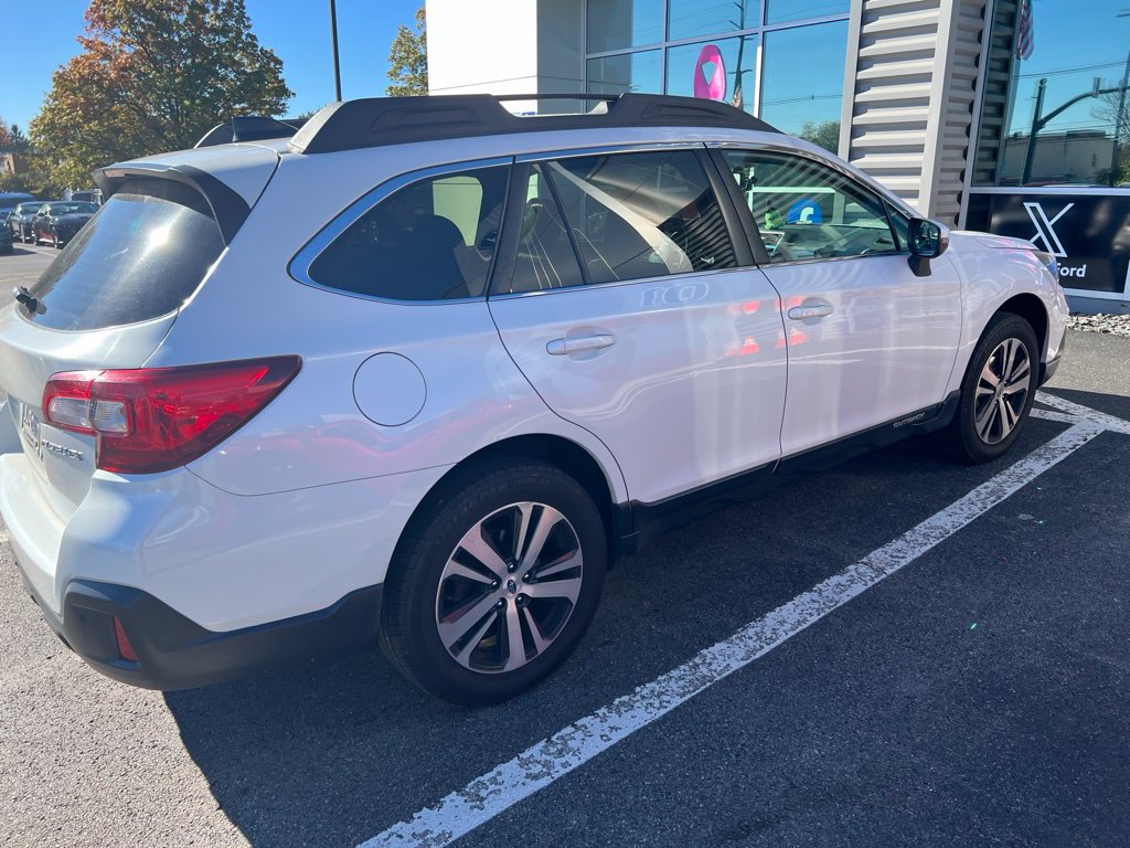 Used 2019 Subaru Outback 2.5i Limited AWD/4WD image 5