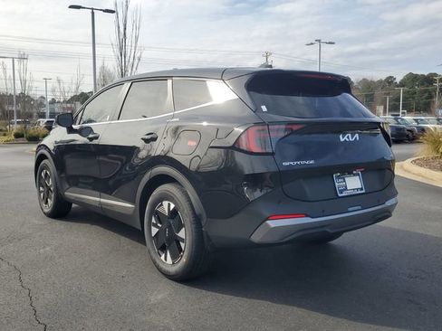 New 2026 Kia Sportage LX FWD image 6
