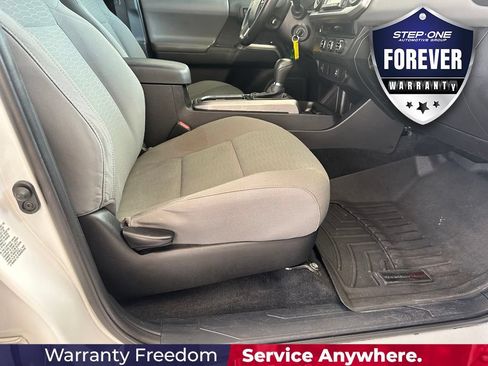 Used 2016 Toyota Tacoma SR5 w/ Towing Package RWD image 37