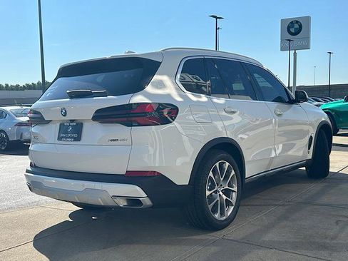 Certified 2024 BMW X5 xDrive40i w/ Premium Package image 13