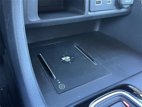 New 2025 Honda Pilot Touring image 38