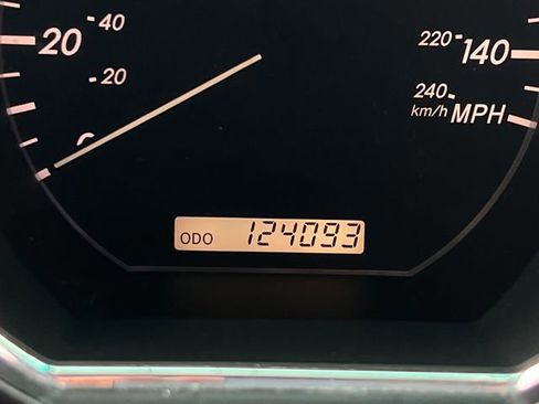 Used 2006 Lexus RX 330 FWD image 19