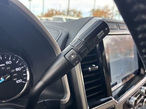 Used 2022 Ford F350 Lariat w/ Lariat Ultimate Package image 16