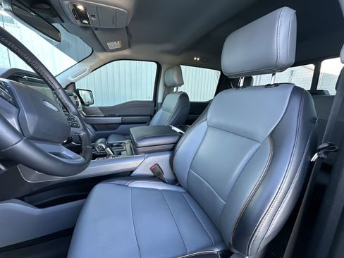 Used 2025 Ford F150 Lariat w/ Equipment Group 501A Mid image 19