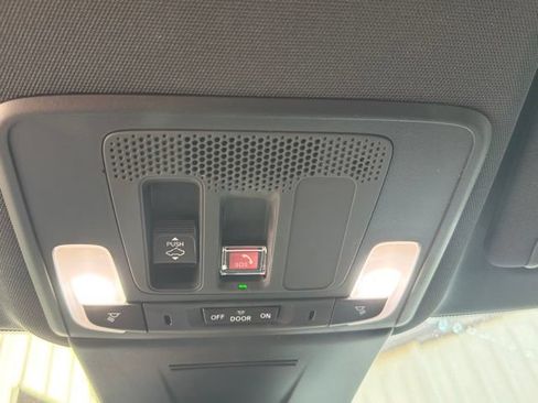 Used 2026 Honda Civic Si image 30