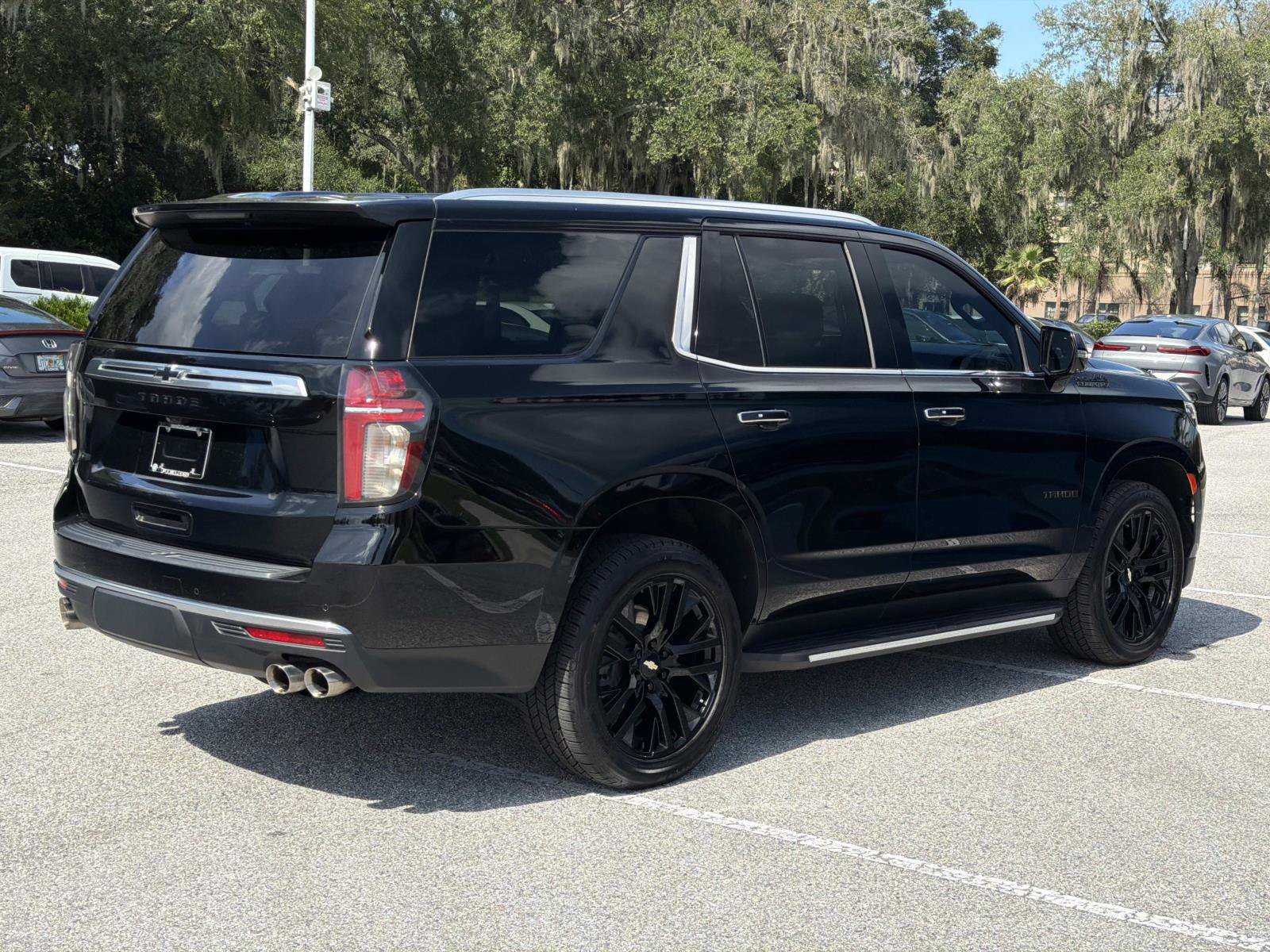 Used 2021 Chevrolet Tahoe High Country RWD image 4