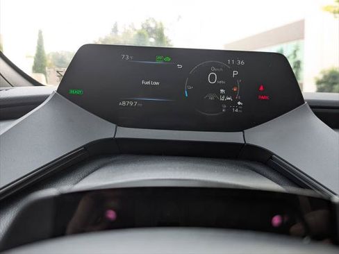 Certified 2025 Toyota Prius Plug-In Hybrid FWD image 11