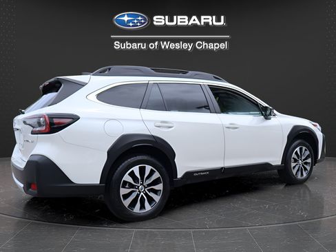 Certified 2024 Subaru Outback Limited AWD/4WD image 7