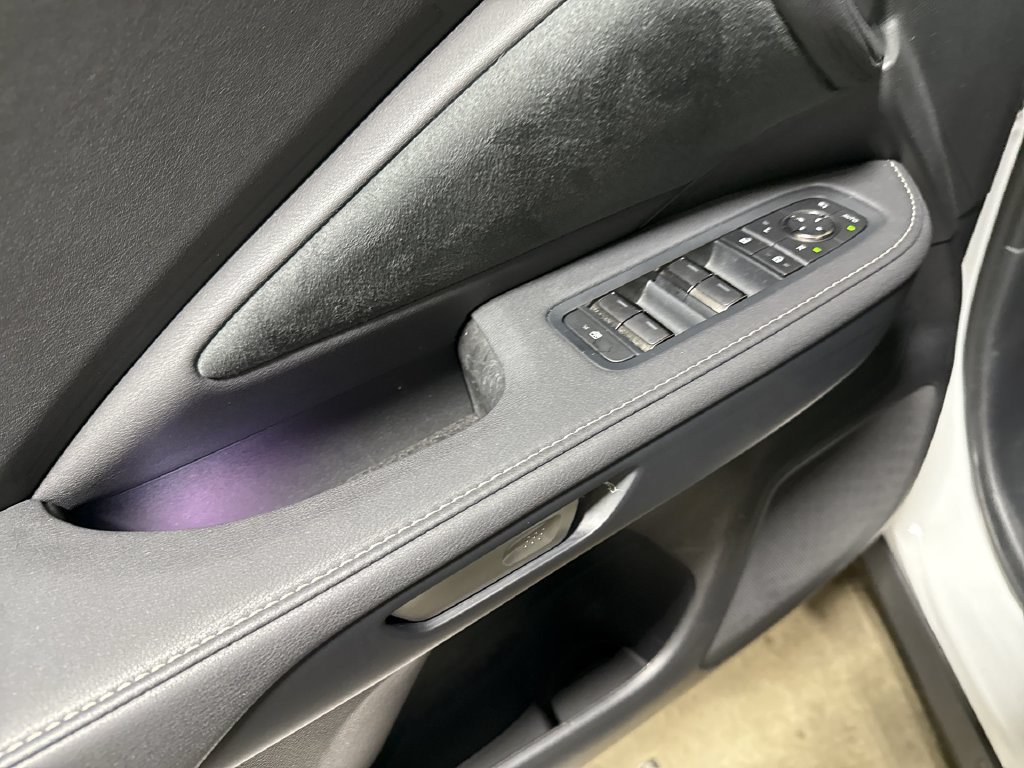 Used 2025 Lexus TX 500h AWD w/ Technology Package image 21