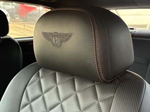 Used 2018 Bentley Flying Spur V8 AWD/4WD image 34
