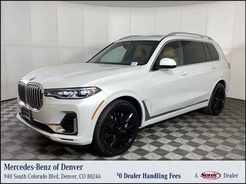 Used 2022 BMW X7 xDrive40i w/ Premium Package image 1