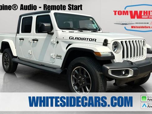 Used 2020 Jeep Gladiator Overland AWD/4WD image 1