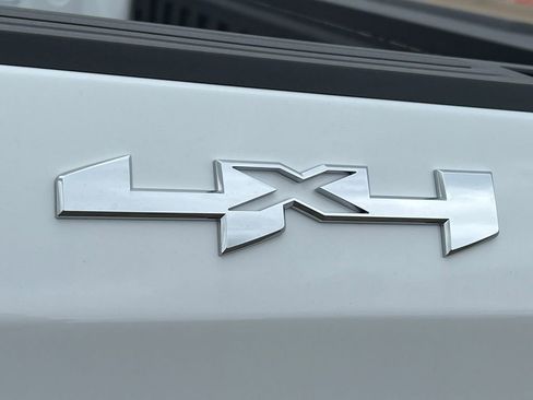 New 2026 GMC Sierra 1500 Elevation image 41