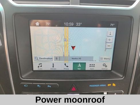 Used 2017 Ford Explorer Platinum image 10