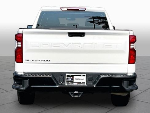 Used 2026 Chevrolet Silverado 1500 W/T w/ Trailering Package RWD image 5