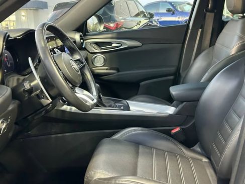 Used 2024 Alfa Romeo Tonale Ti AWD/4WD image 9