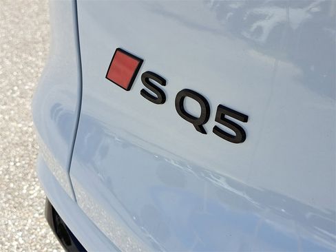 New 2025 Audi SQ5 Premium Plus image 5