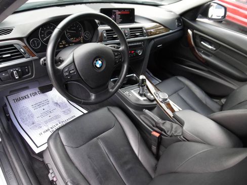 Used 2015 BMW 320i xDrive Sedan AWD/4WD image 11