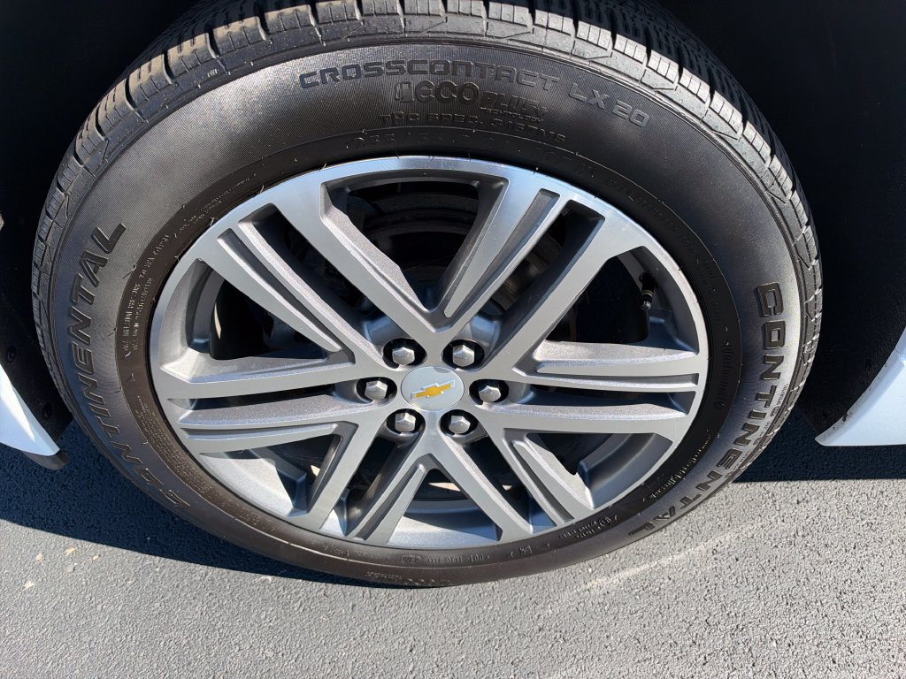 Used 2023 Chevrolet Traverse High Country AWD/4WD image 10