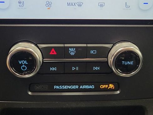 Certified 2023 Ford Edge SEL w/ Convenience Package AWD/4WD image 30
