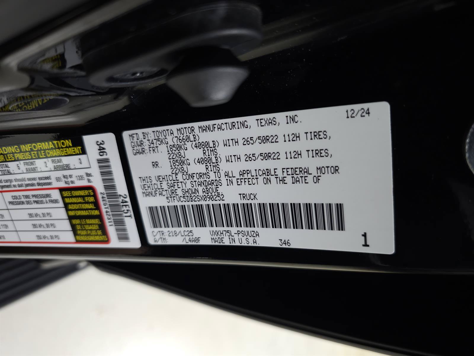 Used 2025 Toyota Tundra Capstone AWD/4WD image 34
