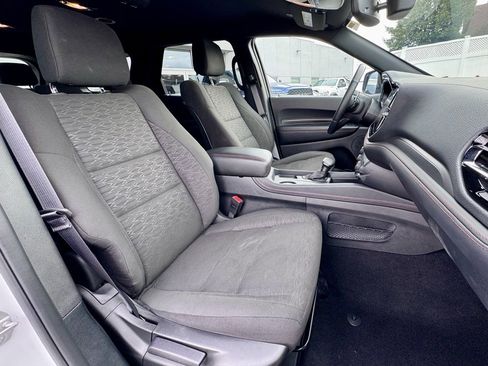 Certified 2025 Dodge Durango GT image 19