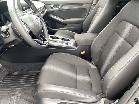 Used 2025 Honda Civic Sport image 16