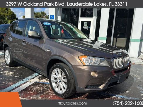 Used 2014 BMW X3 xDrive28i AWD/4WD image 3