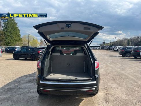 Used 2017 GMC Acadia Limited SLT image 13
