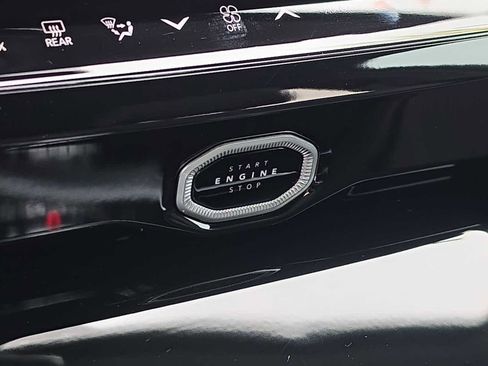 New 2026 Jeep Grand Cherokee Altitude AWD/4WD image 57