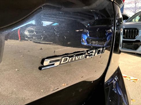 Used 2024 BMW X3 sDrive30i w/ Convenience Package image 9