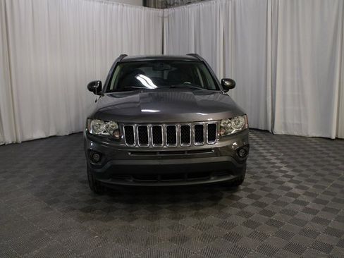 Used 2014 Jeep Compass Latitude image 27