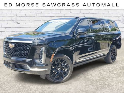 Certified 2025 Cadillac Escalade ESV Premium Luxury image 1